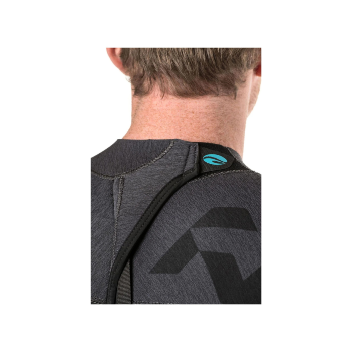 Szorty neoprenowe Bare Revel Short 2 mm (3) Szorty neoprenowe Bare Revel Short 2 mm (3)