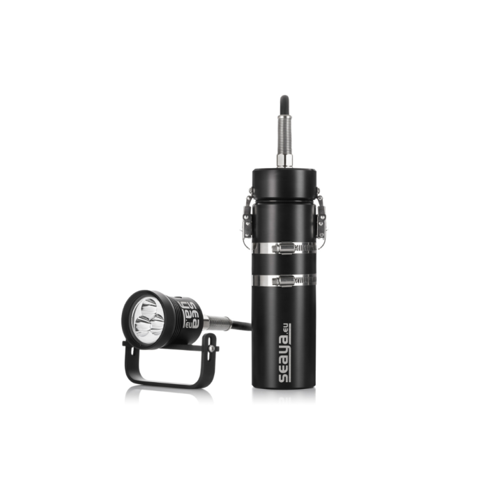 Latarka SeaYa LED 30W Narrow z akumulatorem 13.8Ah (3) Latarka SeaYa LED 30W Narrow z akumulatorem 13.8Ah (3)