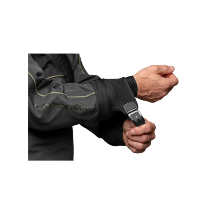 Skafander suchy Waterproof D7X Nylotech damski (4) Skafander suchy Waterproof D7X Nylotech damski (4)