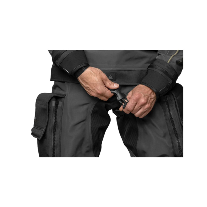 Skafander suchy Waterproof D7X Nylotech damski (5) Skafander suchy Waterproof D7X Nylotech damski (5)