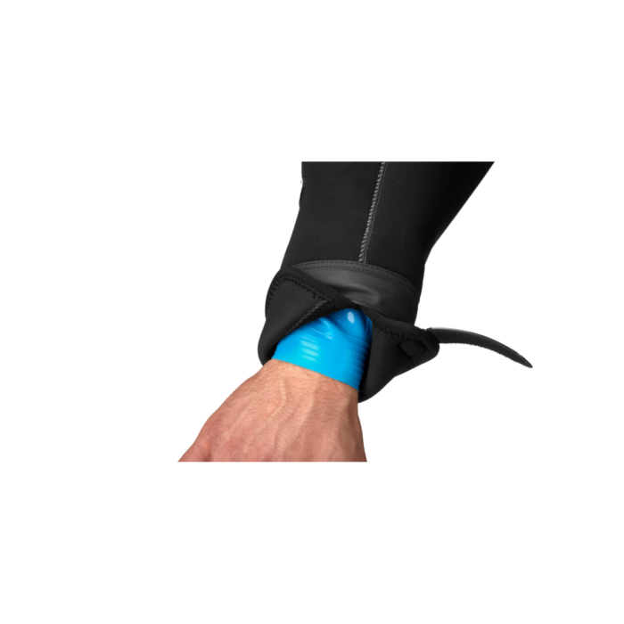 WATERPROOF suchy skafander D7X NYLOTECH (6) WATERPROOF suchy skafander D7X NYLOTECH (6)