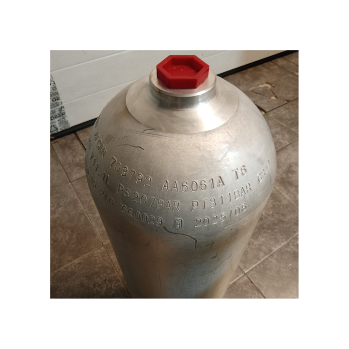 Butla aluminiowa AlCan 11.1 litra płaszcz (1) Butla aluminiowa AlCan 11.1 litra płaszcz (1)